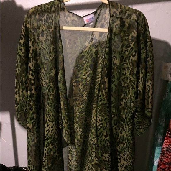 Lularoe Monroe cheetah print - Picture 1 of 6
